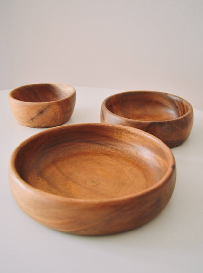 Set de Cuencos de Madera Tallada x 3